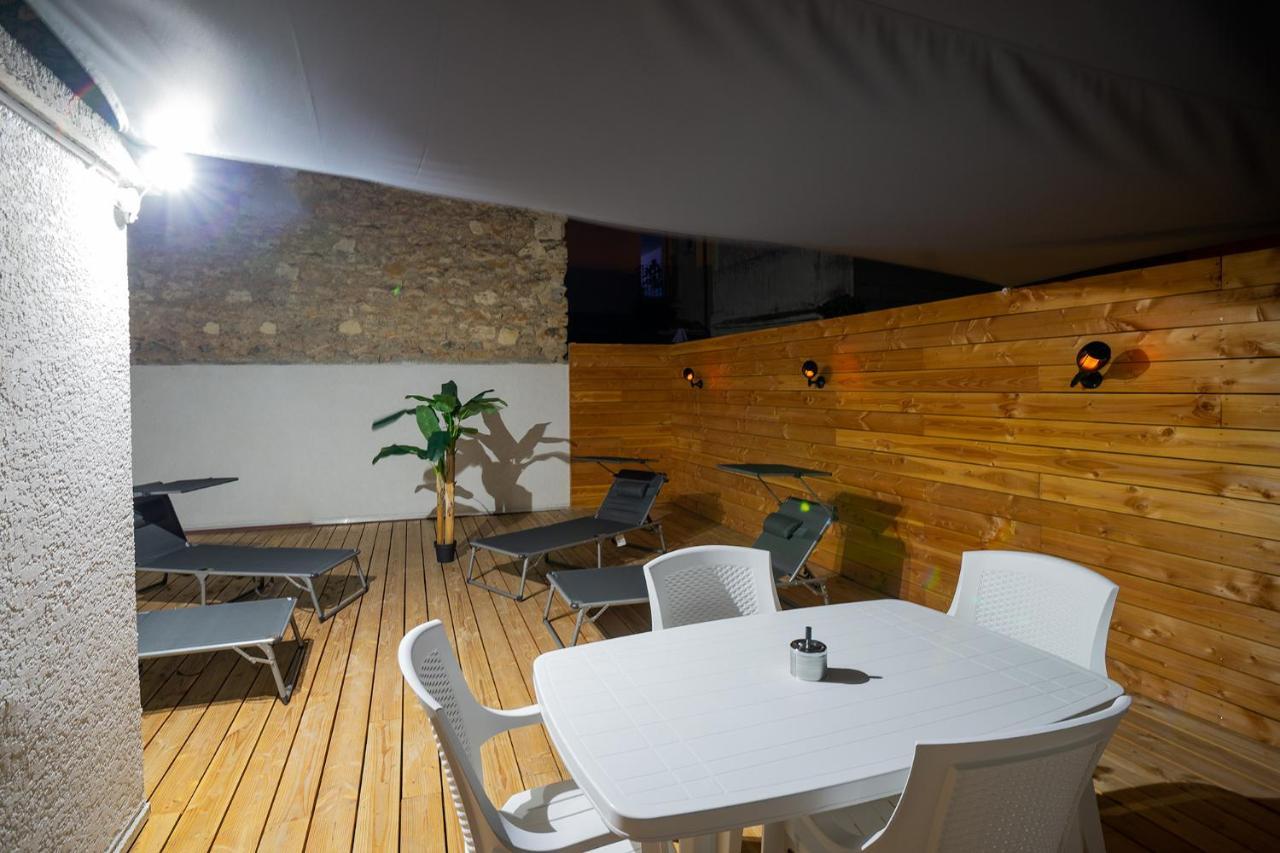 Superbe A 2 Pas Des Halles, Climatise, Terrasse, Garage Apartment Narbonne
