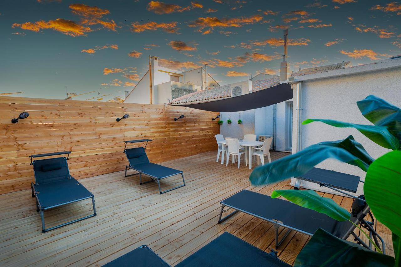 Superbe A 2 Pas Des Halles, Climatise, Terrasse, Garage *
